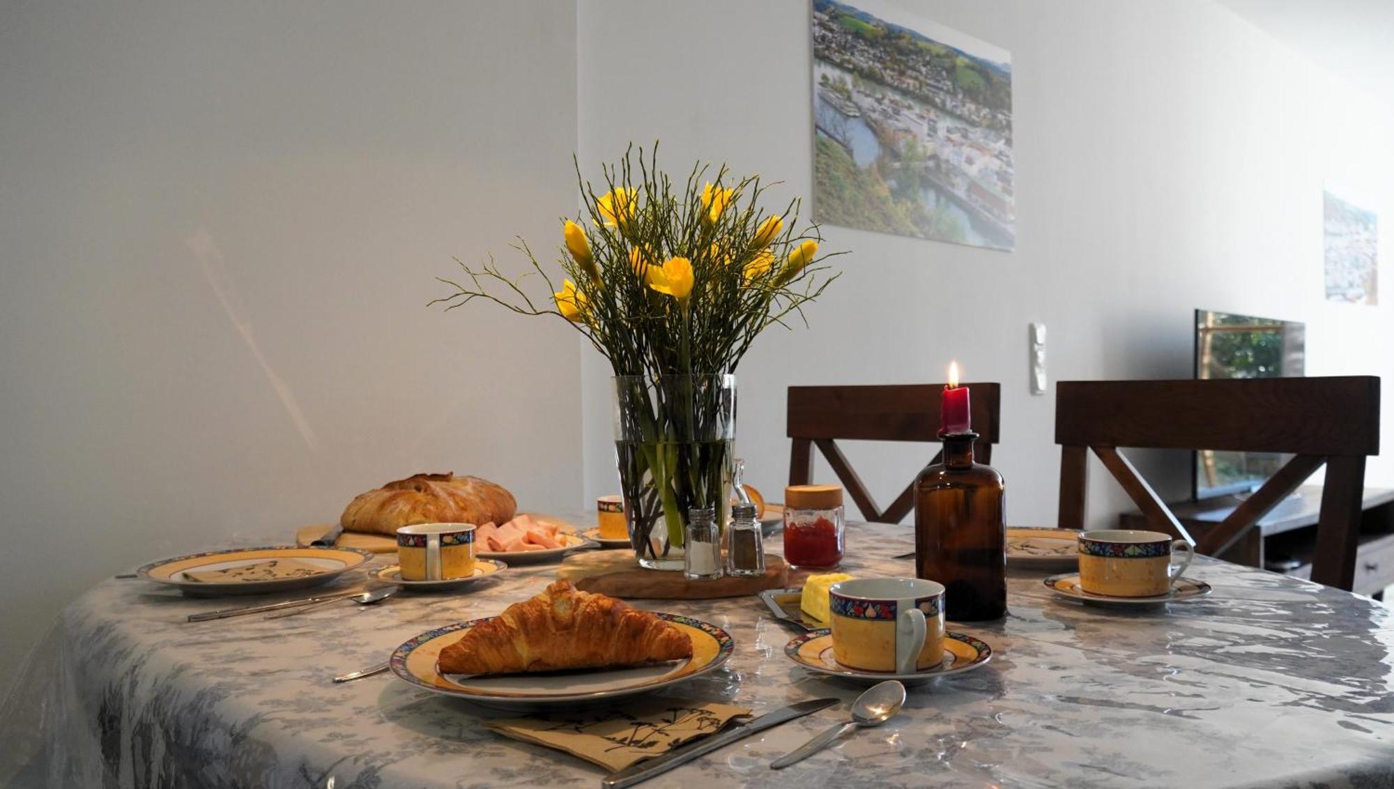 Das Neukirchen Inn Neuburg am Inn Εξωτερικό φωτογραφία